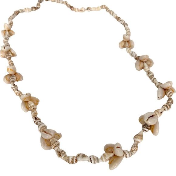 Women Bohemian Sea Shell Decor Long Necklace - Picture 2 of 4